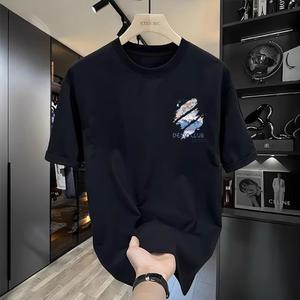 คอกลมแขนสั้นเสื้อยืดผู้ชายเทรนด์อังกฤษพิมพ์ฤดูร้อนด้านบนหลวมพร้อมขนาดเสื้อยืดผ้าฝ้ายพิมพ์เทรนด์แขนสั้น