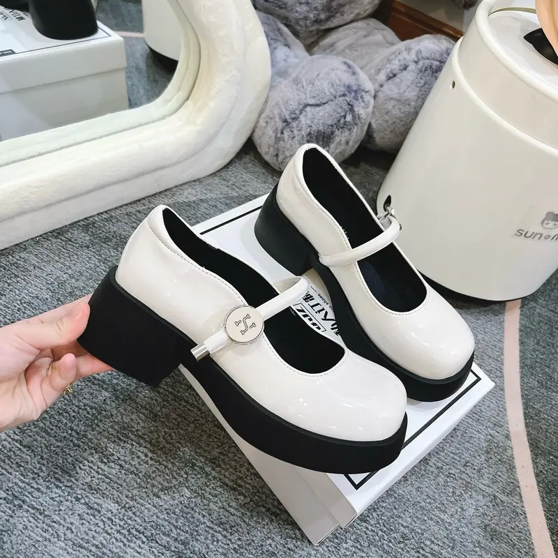 Giày nữ Lolita đế độn 5p quai ngang da bóng . Lót mềm êm chân hàng fullbox già  y giày  mary giày  mary jane guốc  búp A88-11 Shoes Cao Su 8
