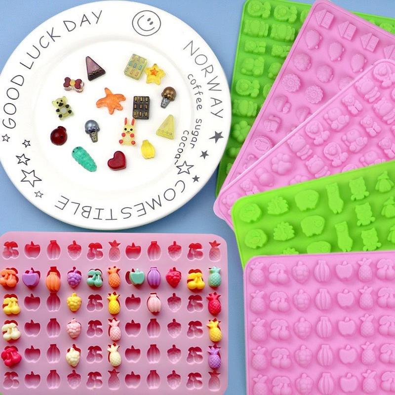 Khuôn silicon làm kẹo dẻo chip (Mua 5 khuôn tặng 1 ống bơm)