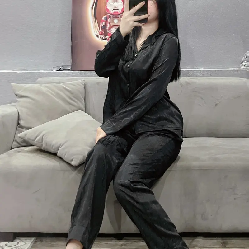 Bộ pyjama Lụa Gấm Xước cao cấp Tay Dài Quần Dài 1