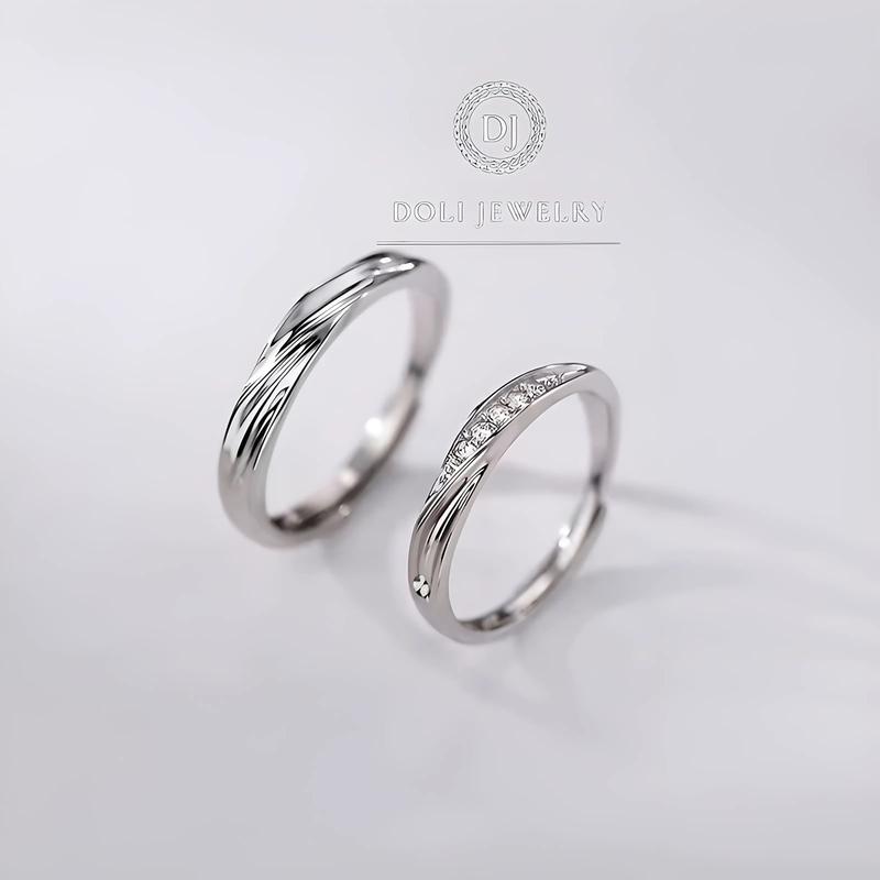  Nhẫn đôi mẫu thắt chéo đính đá Freesize cho cặp đôi Nam Nữ - DOLI JEWELRY ND02 