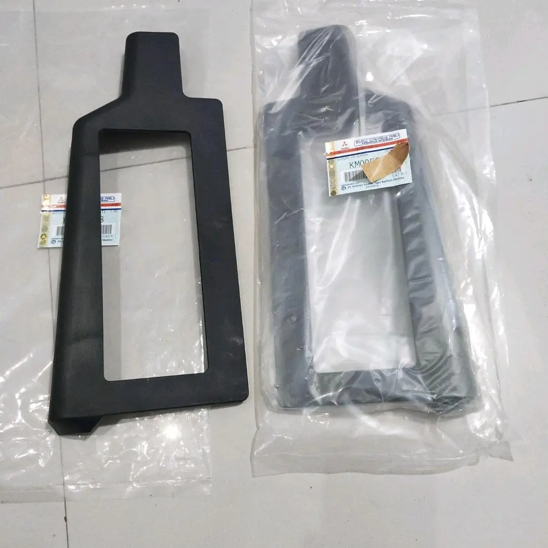 Garnis foglam Lis list lampu bemper fuso FM 517 Orsinil asli Mitsubishi ktb harga 2 kiri dan kanan