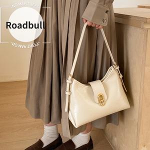 ROADBULLニッチな女性用バッグ 2026新しい シンプルで多目的な通勤用ショルダーバッグ 入力ファッション 高級感のある斜めめめ掛けけけバッグ