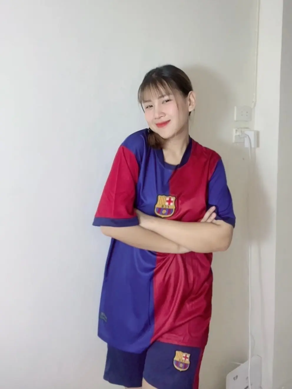 เซ็ตชุดฟุตบอล3 พรีเมียร์ลีก ทีมบาร์ซา  เสื้อ + กางเกง ใส่ได้ทั้งผู้ชายและหญิง