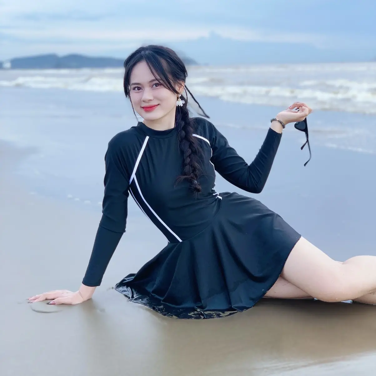 (Size M/L/XL) Đồ bơi, bikini hai mảnh dáng váy kín đáo dây kéo lưng có quần BẢO HỘ bikiniMe R49 Nữ Women Màu Đen