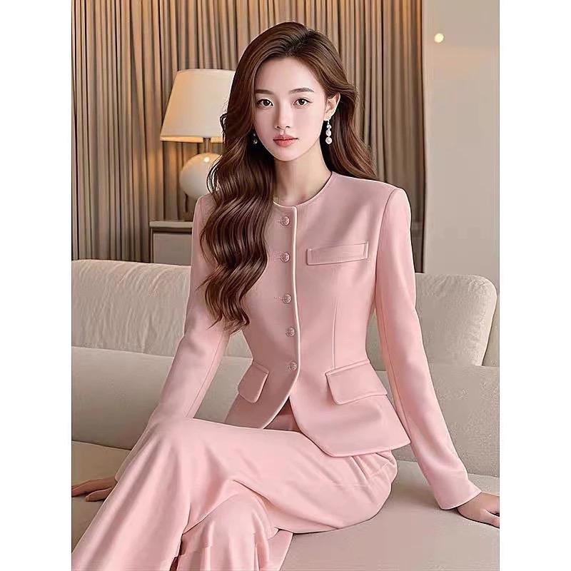 ￼Set vest hồng cổ tròn kèm quần ống suông xinh xắn  nhà Yến Nhi Nguyễn