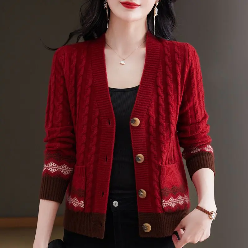 Áo Khoác Len, Áo Len Cổ Chữ V, Dáng Rộng Vừa Vặn, Áo Mặc Bên Ngoài Dễ Phối Đồ Áo Cardigan Đáy Dệt Kim Xoắn, Hàng Mới Về Mùa Xuân Và Mùa Thu 2024