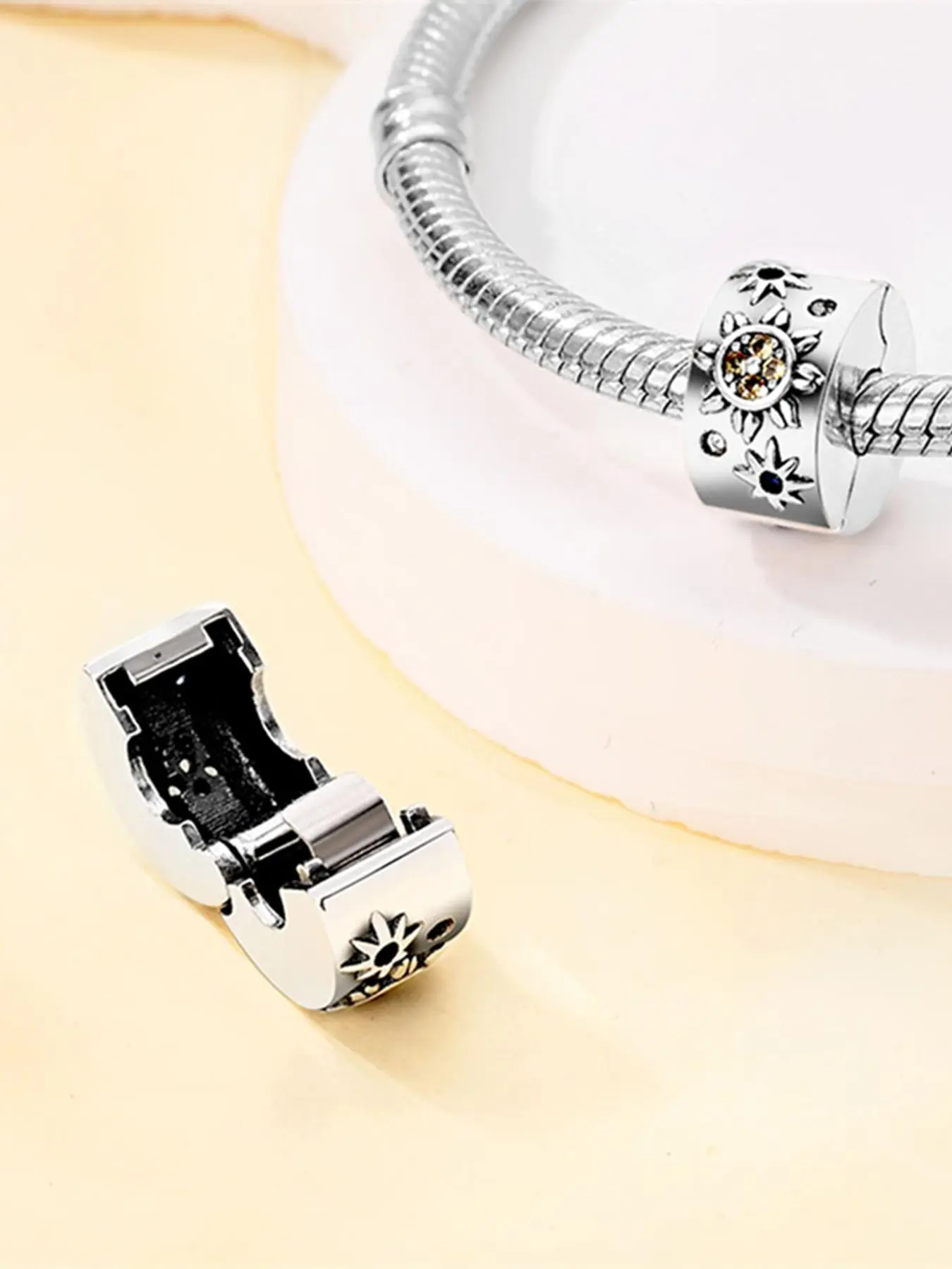 Cute Flower Design Clasp Charm for Bracelet & Necklace, Fashionable DIY Jewelry Accessories for Women & Girls, Trendy Jewelry Making Accessories