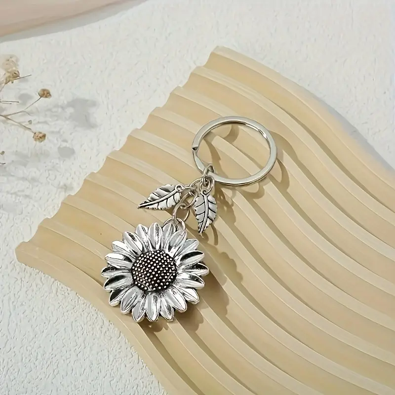 1pc Sunflower Keychain Cute Keychain Wallet Bag Backpack Car Pendant Headphone Accessory, Gift For Mom Friends 4
