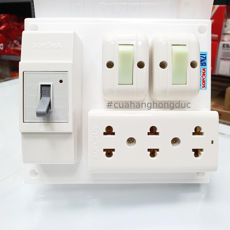 Bảng điện 2 Công tắc 3 Ổ cắm gắn nổi có CB 30A BN21 SOPOKA