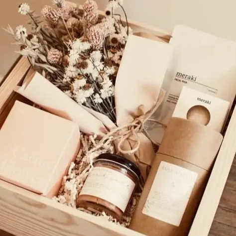 Set Nến Thơm Hoa Hồng – Hương Thơm Dễ Chịu & Dễ Ngủ