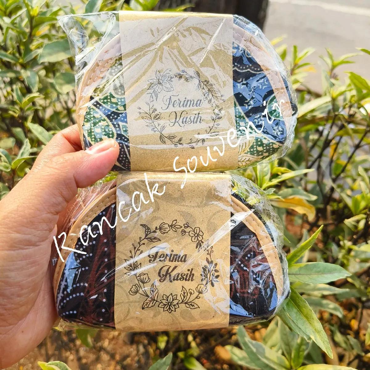 Isi 50 Pcs Souvenir Dompet Batik Pelok Kemasan Plastik Bonus Kartu ...
