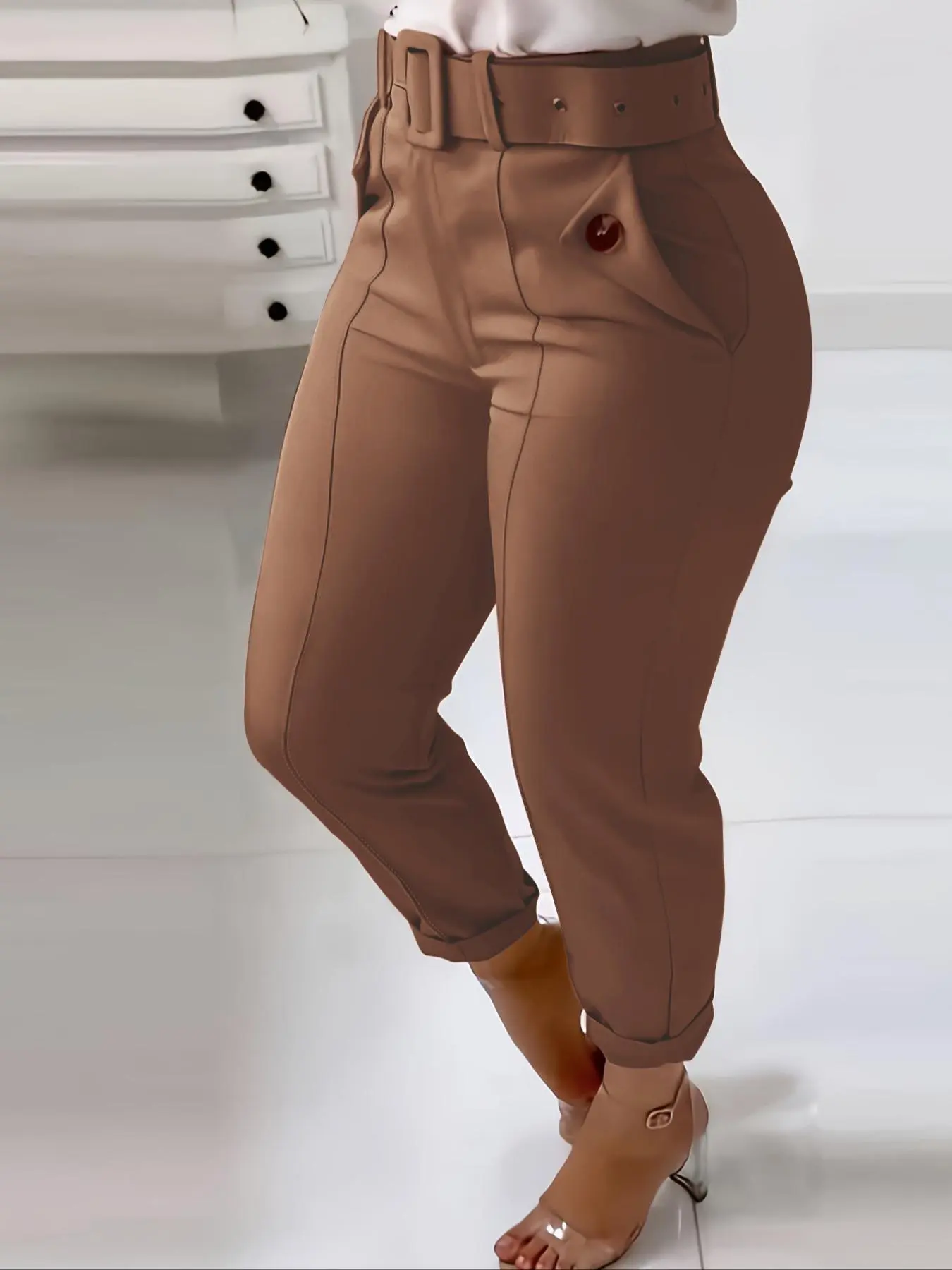 Women's Solid Grommet Eyelet Belted Pocket Straight Leg Pants, Casual Elastic Waist Trousers for Fall & Winter, Women's Bottoms for Daily Wear