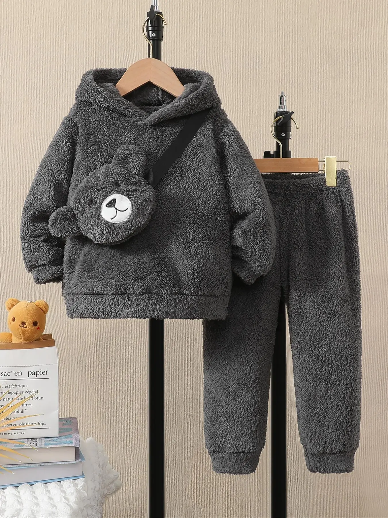 Two-piece Set Boy's Solid Long Sleeve Hoodie & Pants Set with Crossbody Bag, Casual Outfits for Fall & Winter, Kids Clothes for Daily Wear