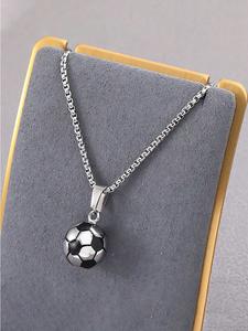 Collar con colgante de fútbol deportivo de acero inoxidable para hombre, collar a juego casual y moderno para fiestas, accesorios de moda clásicos para uso diario