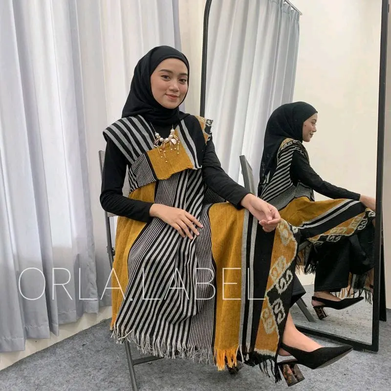 Sashi Mididress 4