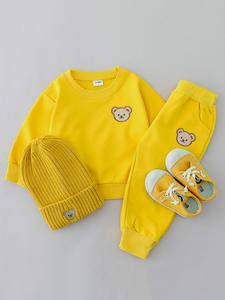 帽子と靴のない赤ちゃんのツーピースの衣装、漫画のクマの刺繍のスウェットシャツと伸縮性のあるウエストのスウェットパンツセット、毎日の着用のための赤ちゃんの服