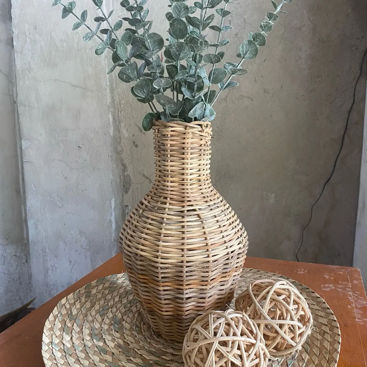 aesthetic multipurpose wicker vase