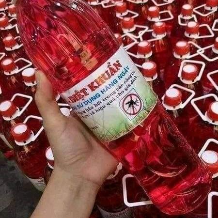 Combo 2 chai nước lau sàn bệnh viện đỏ diệt khuẩn chống muôĩ và côn trùng