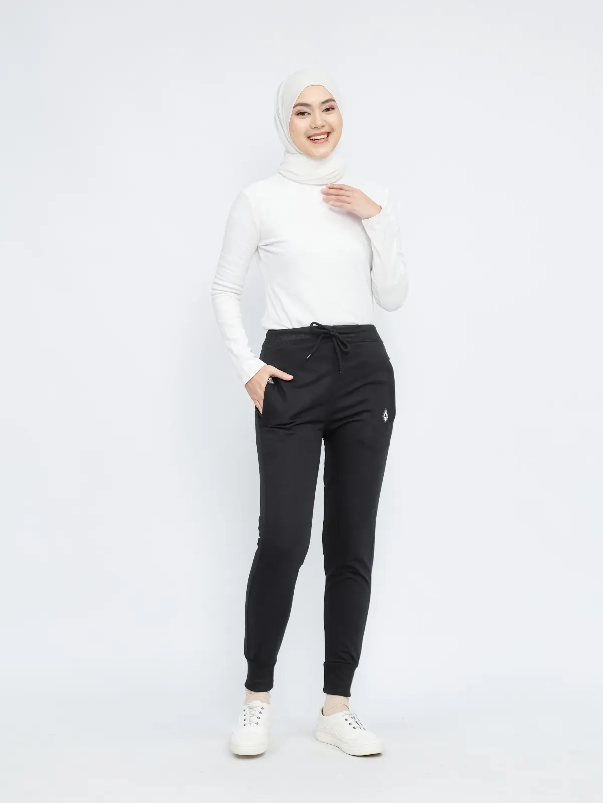 Celana Jogger Wanita Import Premium Terbaru 2023 Bahan Baby Terry Tebal Motif Polos Ukuran Jumbo M | L | XL | XXL