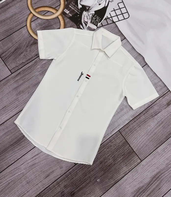 Áo sơ mi nam tay ngắn vải lụa mền thêu chữ nổi trẻ trung thời trangcao cấp - MY LINH CLOTHINGS Menswear Shirt Kate sơ  mi  trắng  tay  ngắn 1