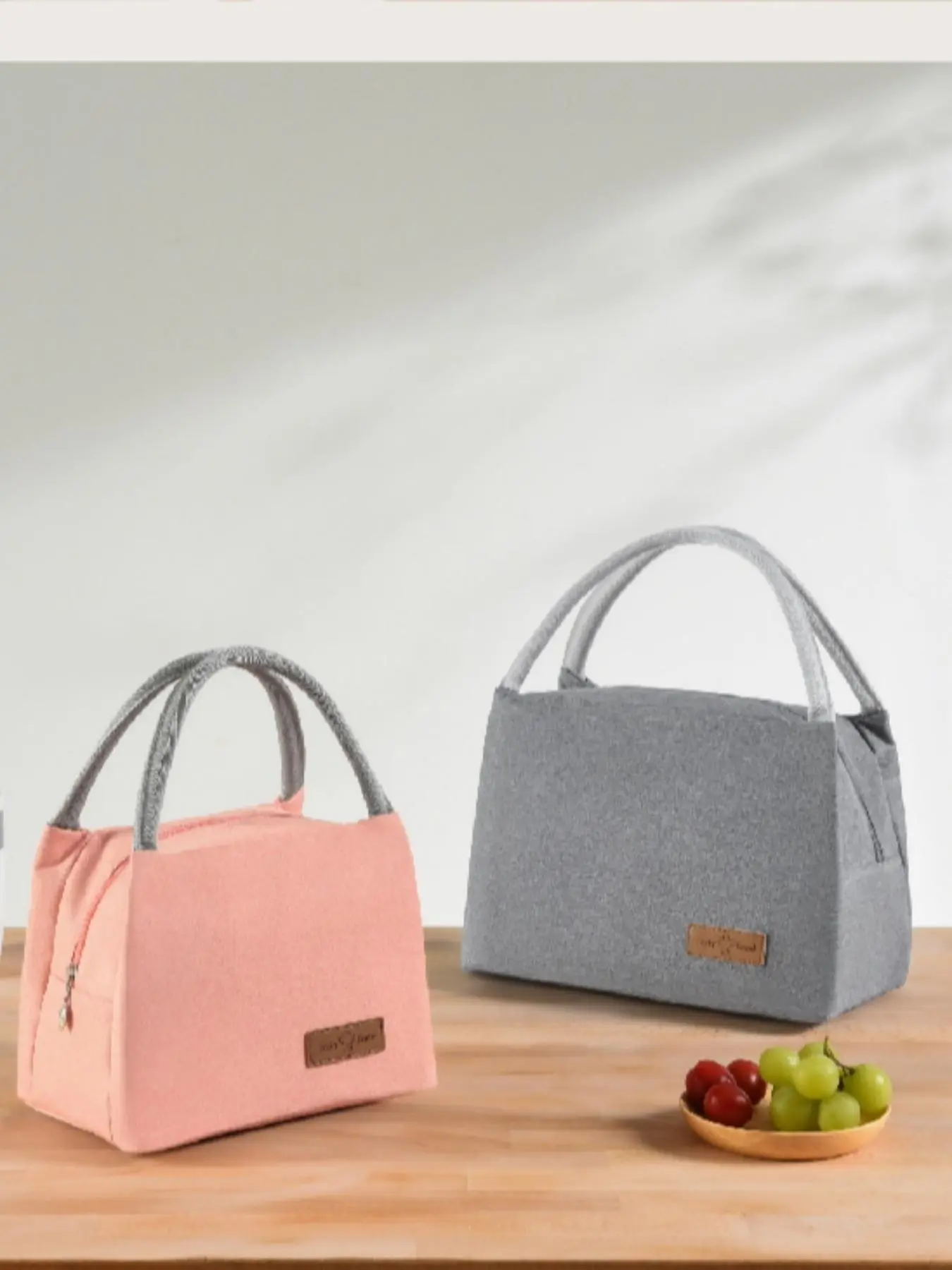 Portable Lunch Bag, Reusable Insulated Lunch Bag with Handle, Leakproof Lunch Box Bag for Office Work School Beach Kitchen