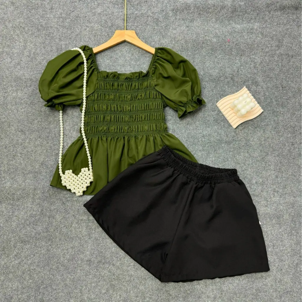 Set bộ bigsize nữ áo tay ngắn cổ vuông chất lụa mềm mịn kèm quần đùi lưng thun ống rộng chất fos - SET917 (SM33+Q500)