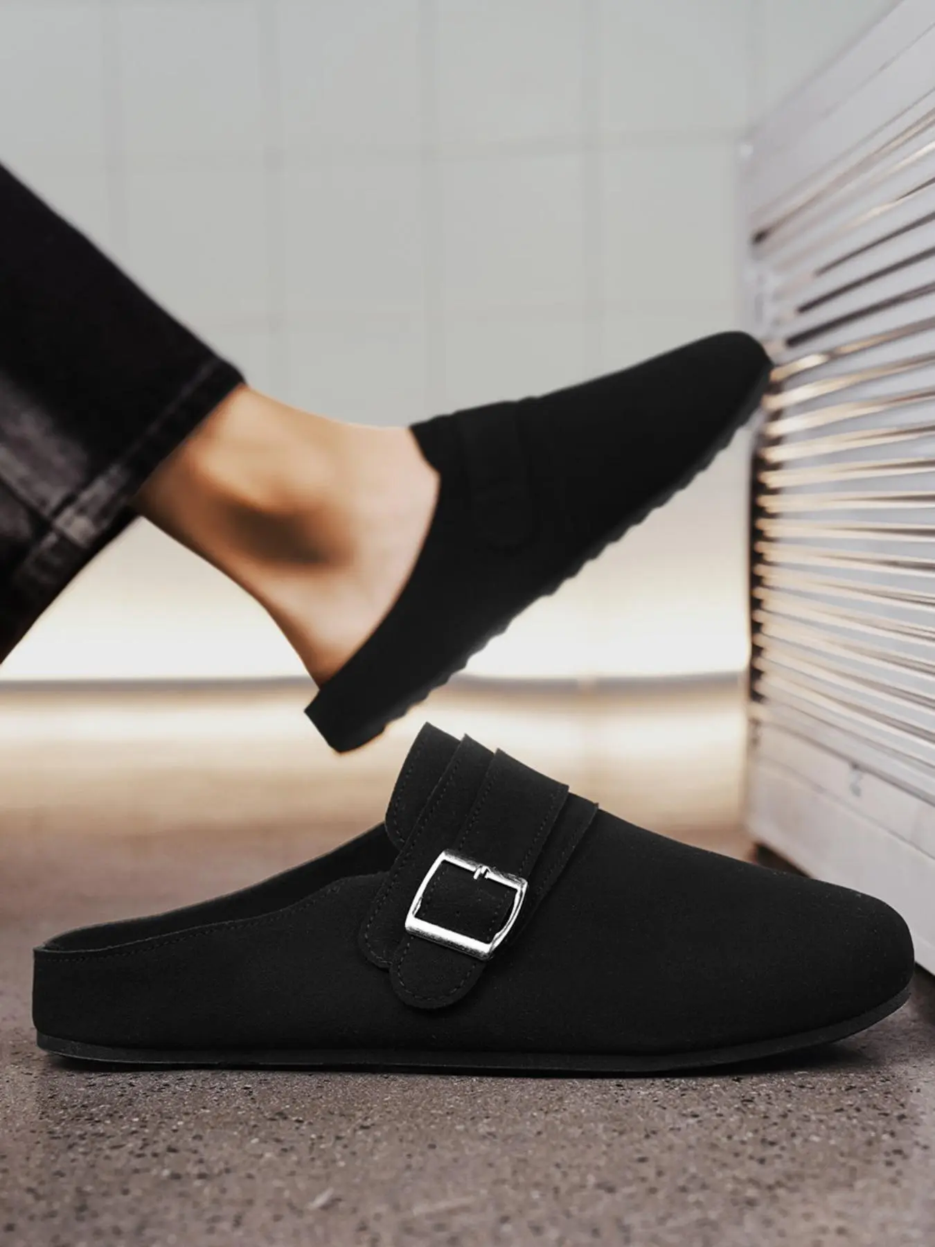 Men's Casual Solid Color Slide Sandals, Fashionable Buckle Design Slippers for Indoor Outdoor Wear, Male All-match Round Toe Shoes for Daily Wear, Boy