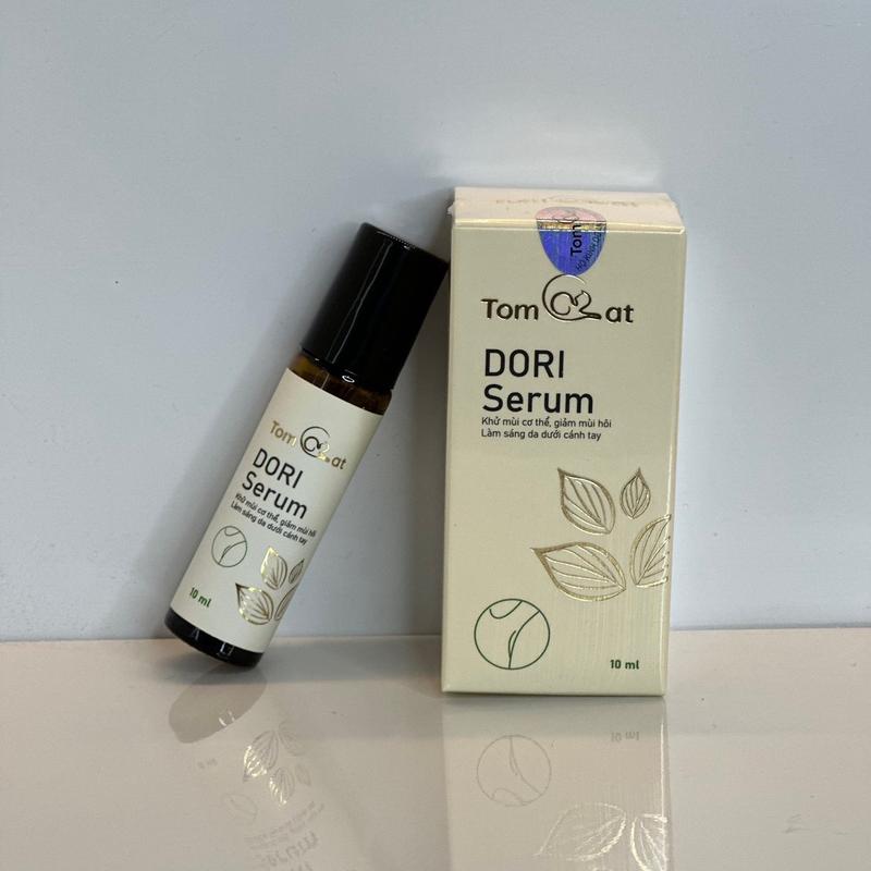 Serum lăn nách TOMCAT 10ml hổ trợ giảm mùi dưới cánh tay và lòng bàn chân, sử dụng cho cả bầu bí sau sinh và trẻ dậy thì , không chứa parapen, không chứa sillicon 4