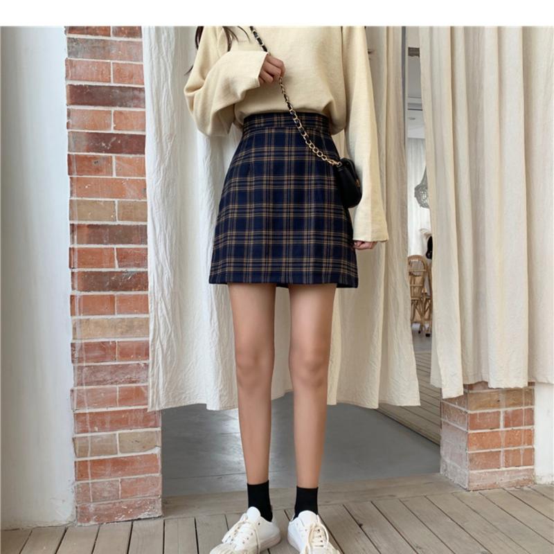 Product Introduction of Half length skirt, women's autumn outfit, new plaid bag buttacks half length skirt, black college style high waist slimming bag buttons A-line short skirt 18