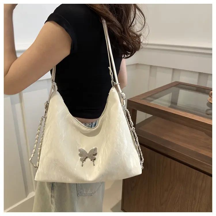 Wanita Tas Selempang Keren Keren Fashion Tas Bahu Kupu-kupu Senior Sense Tote Kapasitas Besar BAO038 Kulit