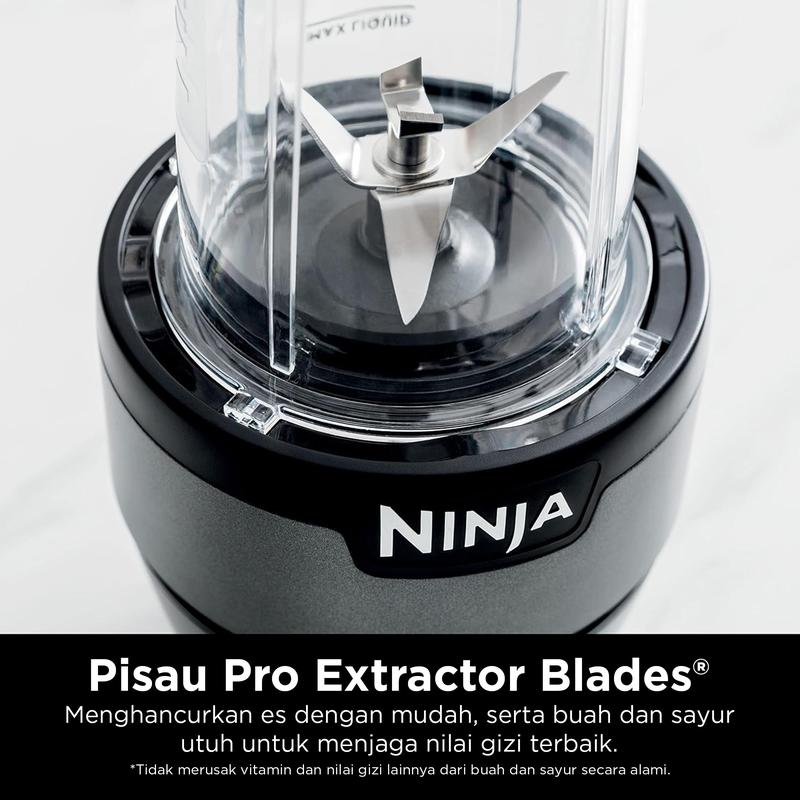 Ninja Nutri-Blender Plus Ice-Crushing Personal Blender 2
