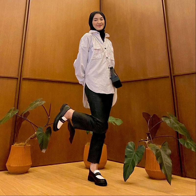 Sepatu Slip on Loafers wanita "KHAILLA SHOES"X Like Project Hak Datar (1 cm atau kurang) Musim panas 5