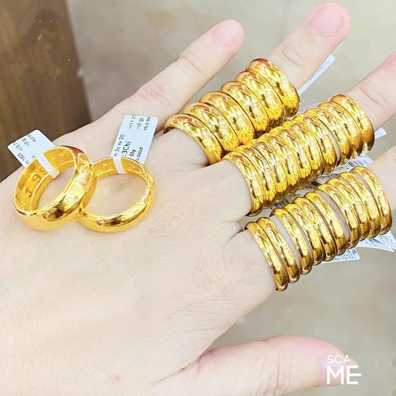 Nhẫn Trơn Màu 24 Titan Mạ Vàng Cao Cấp 4 Lớp Bền Màu Size Đầy Đủ Có Đóng Mộc