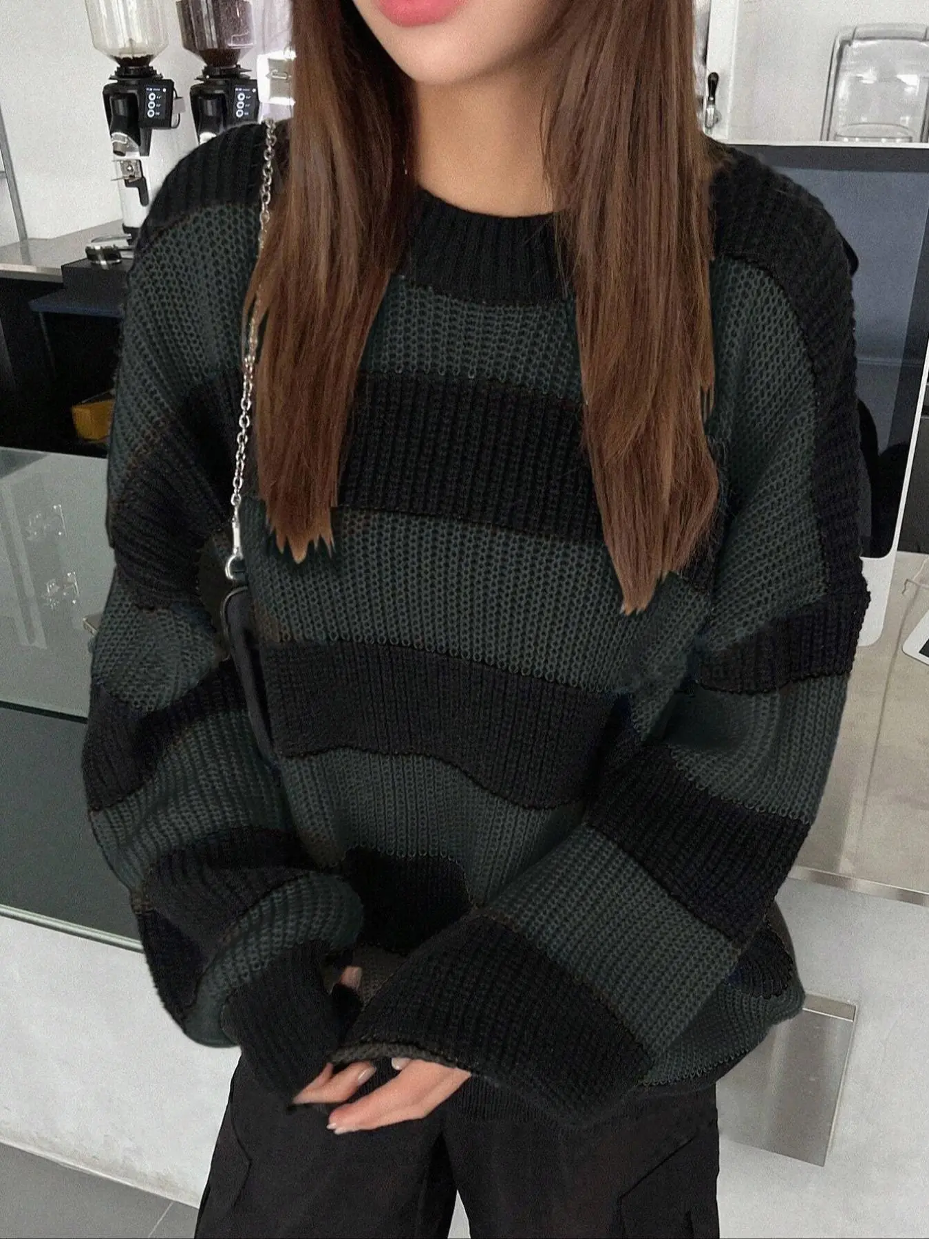 Women's Colorblock Striped Print Drop Shoulder Sweater, Casual Long Sleeve Round Neck Jumper for Fall & Winter, Fashion Ladies' Knitwear for Daily Wear