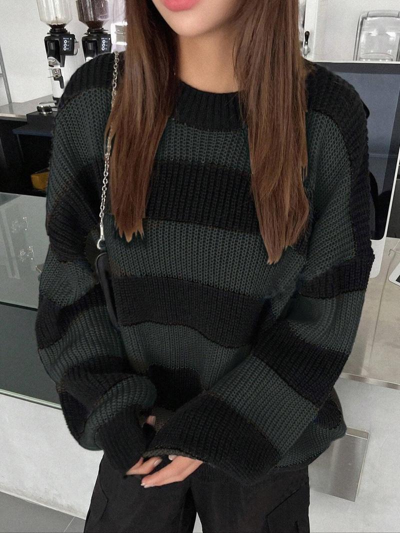 Product Introduction of Women's Colorblock Striped Print Drop Shoulder Sweater, Casual Long Sleeve Round Neck Jumper for Fall & Winter, Fashion Ladies' Knitwear for Daily Wear 1