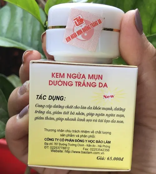 Kem Mụn dưỡng trắng da mặt Bảo Lâm 10g