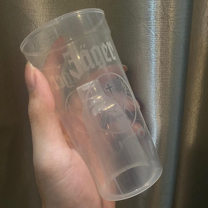 Ly nhựa làm Jagerbomb 0