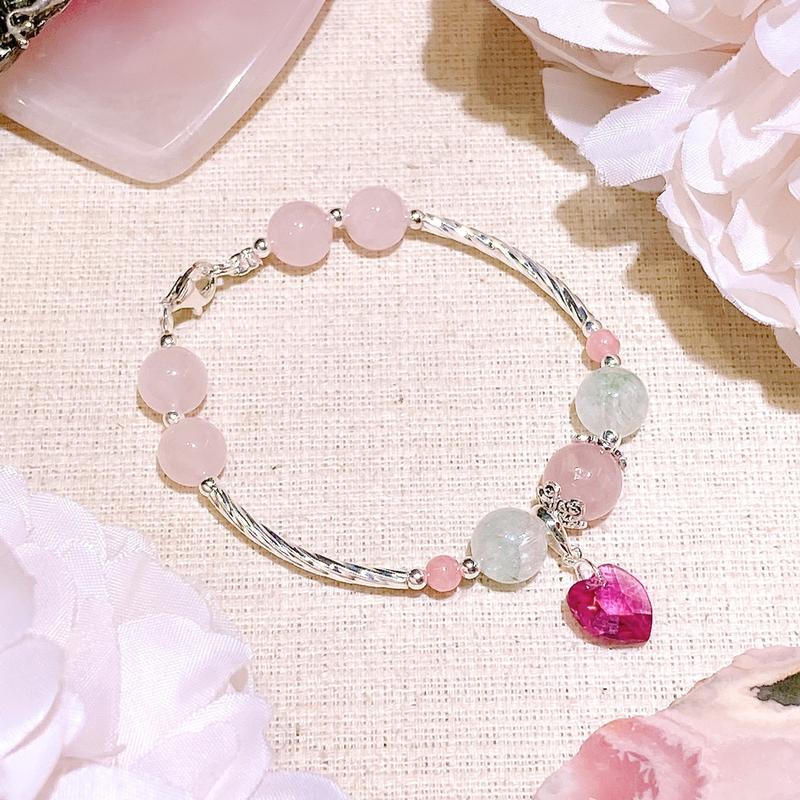 Vòng Tay Thiết Kế Pure Devotion Đá Ưu Linh Xanh Thạch Anh Hồng Charm Trái Tim Xanh Lá SP007417 Gypsy.lala