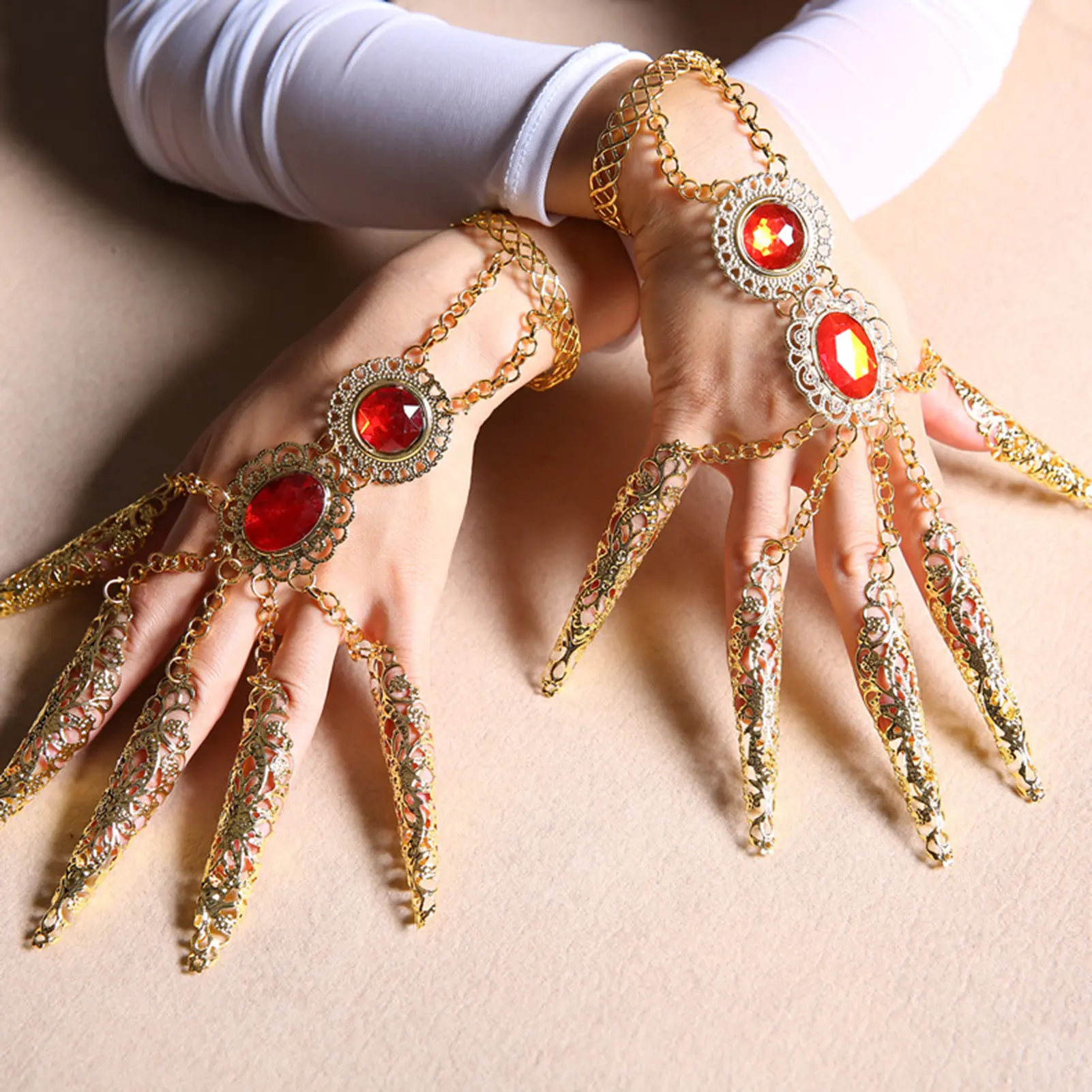 Finger Bracelet Golden 5 Long Finger Nails Ethnic Belly Dance Props Indian Thai Dance Female Bangle Stage Performance