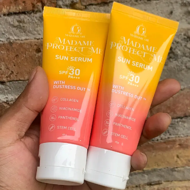 ISI 2 Madame gie protect me sun serum SPF 30 PA++++ sunscreen skincare with dustress out 60ml Semua Jenis Kulit Wajah Kusam Vitamin Facial Sunblock Extract Mencerahkan Memutihkan Perawatan Berminyak Berjerawat krim Dark 1