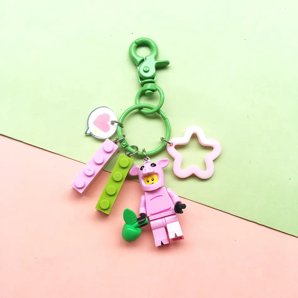New Cute Doll Buckle Pendant Building Blocks Small Figure DIY Car Chain Couple Schoolbag Pendant