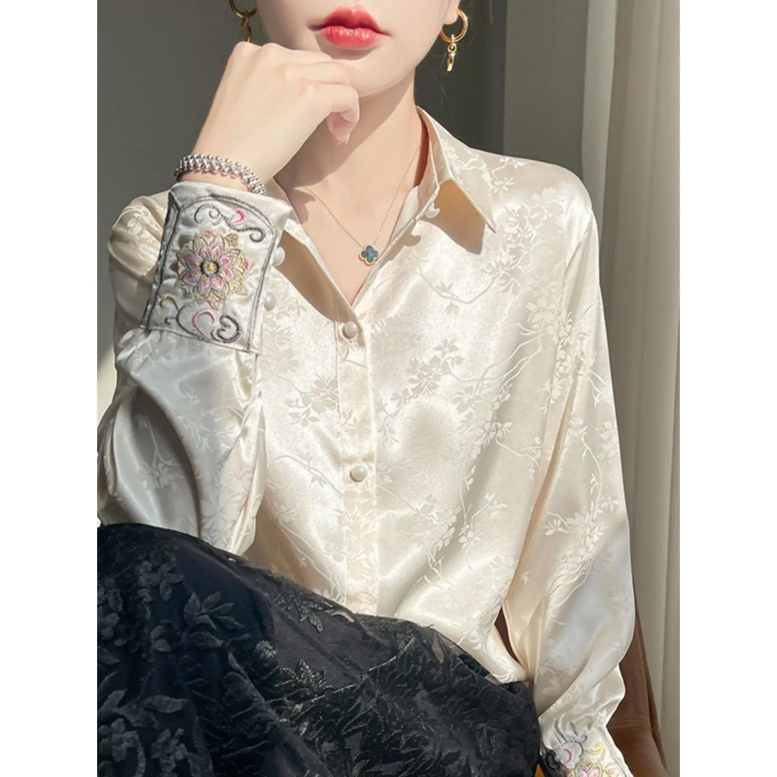 Áo Sơ Mi Jacquard Satin Acetate, Phong Cách Trung Quốc Mới, Dành Cho Nữ, Thiết Kế Quần Áo Trên Bộ Đồ Tang Cổ Điển Phong Cách Quốc Gia, Áo Sơ Mi Dài Tay, Hàng Mới Về 2024