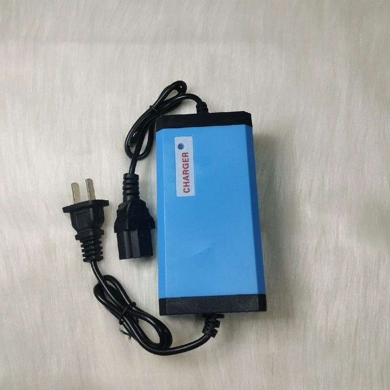 CỤC SẠC NHANH BÌNH XỊT ĐIỆN, DÙNG CHO TẤT CẢ CÁC DÒNG BÌNH XỊT ĐIỆN 2
