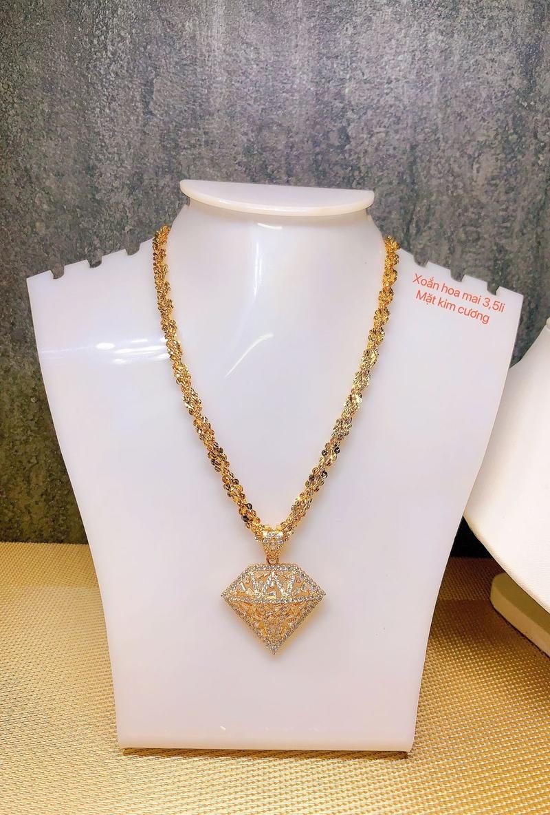 Product Introduction of Dây chuyền xoắn hoa mai mặt (k.imcuong) đính đá trẻ trung sang trọng đeo đi tiệc - dài 48cm 3