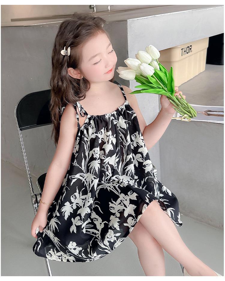 Product Introduction of Summer New Girls' Braces Skirt Floral Fashionable Temperament Children's Sleeveless Seaside Travel Versatile Skirt 9