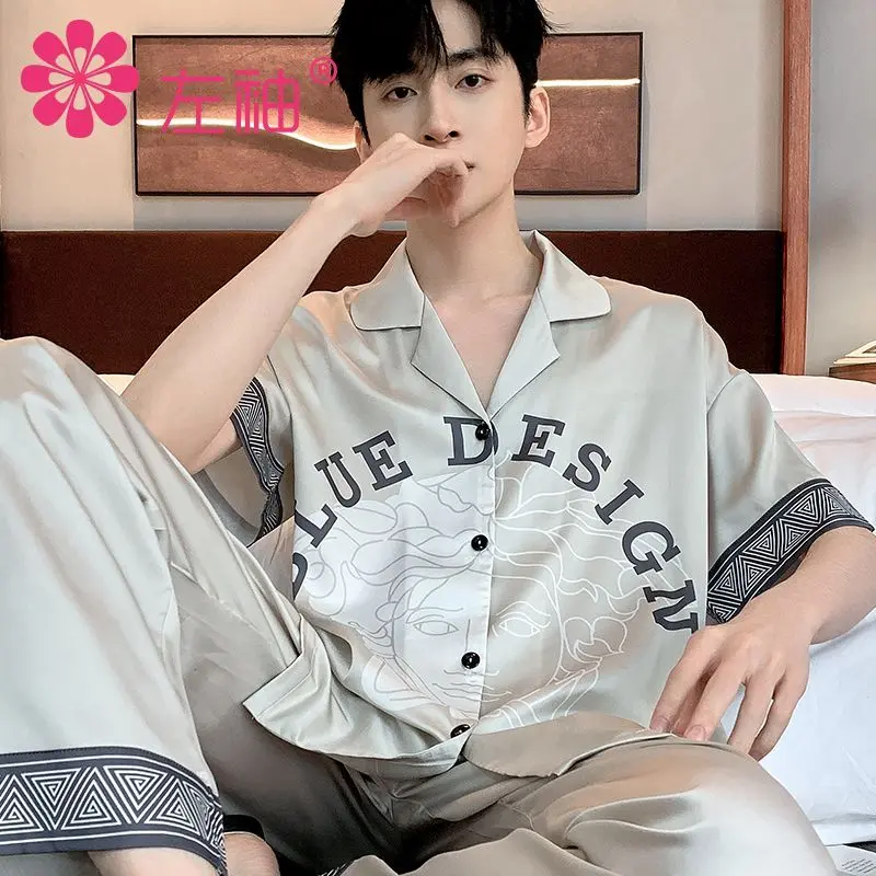 Bộ Đồ Ngủ Nam, Cao Cấp, Chất Liệu Lụa Lạnh Dài Tay Mùa Xuân Và Mùa Thu, Chất Liệu Lụa Nhân Tạo, Mỏng Mùa Hè, ngắn Tay, Thích Hợp Mặc Nhà, Có Thể Mặc Ngoài Trời