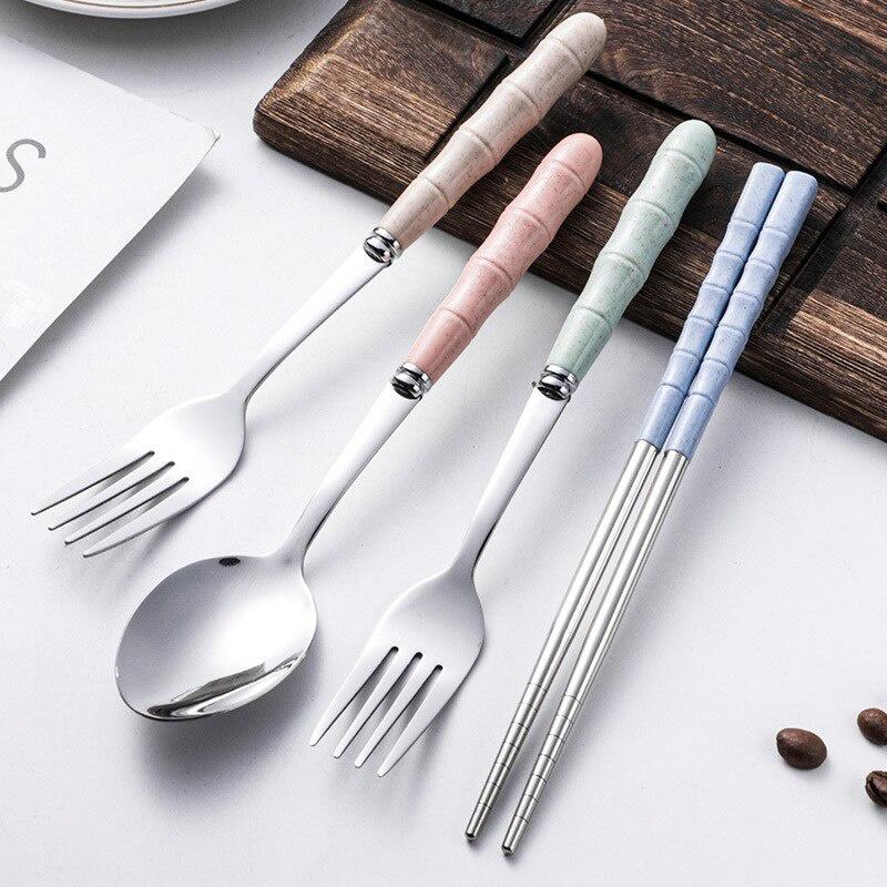 Product Introduction of 3pcs/set Stainless Steel Cutlery Set Spoon Fork Chopsticks Set With Box Case Travel Cutleries green corrosion resistant tableware sets Portable asymmetrical spoon 19