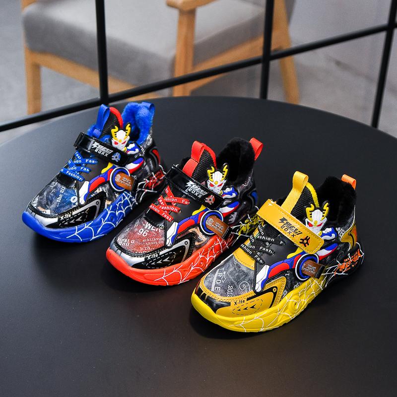 Product Introduction of High Quality Fashion Boys Light Shoes Comfortable Lightweight Kids Sport Shoes with Led 20