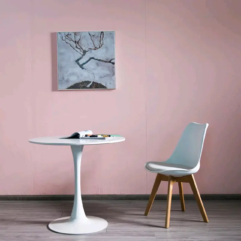 Ghế EAMES có  ĐỆM phong cách Châu Âu 7